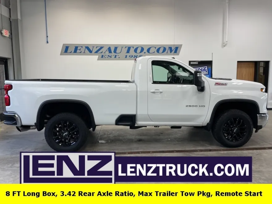 2025 Chevrolet Silverado 2500HD LT photo 1