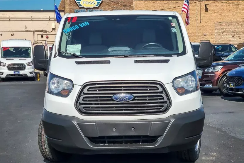 2019 Ford Transit Van photo 1