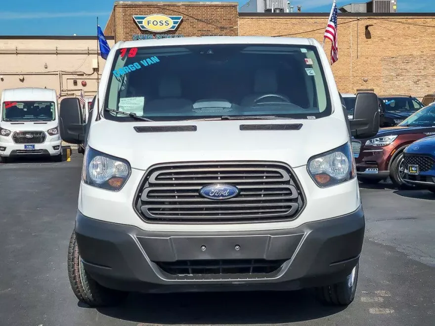 2019 Ford Transit Van photo 1