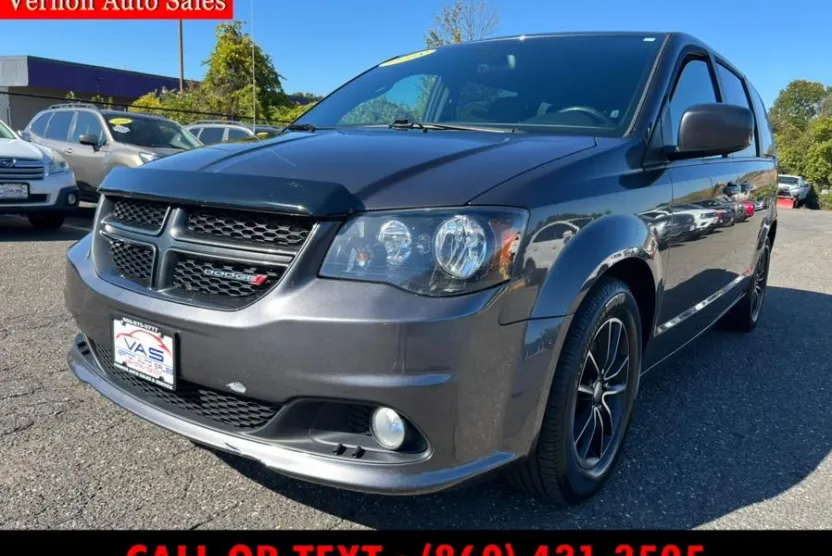 2018 Dodge Grand Caravan GT photo 1