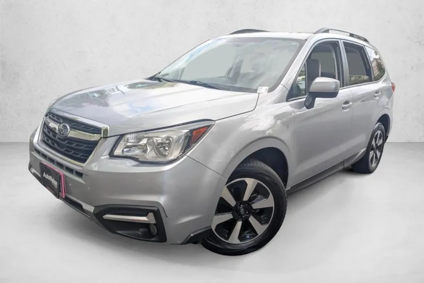 2018 Subaru Forester Premium photo 1