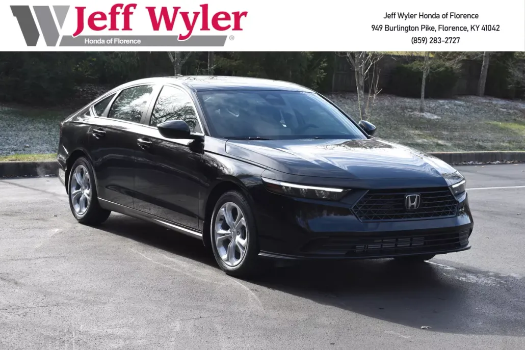 2025 Honda Accord LX photo 1