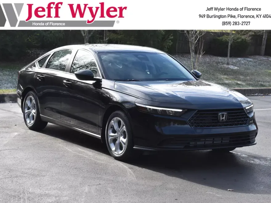 2025 Honda Accord LX photo 1