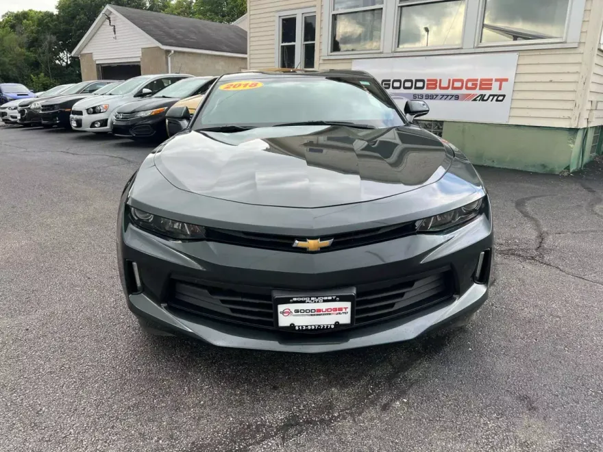 2018 Chevrolet Camaro Coupe photo 1