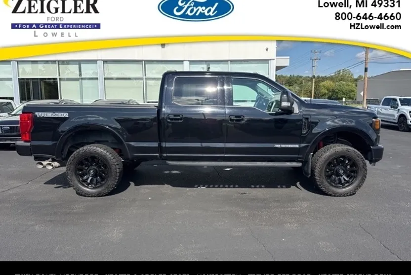 2021 Ford F-350 Lariat photo 1