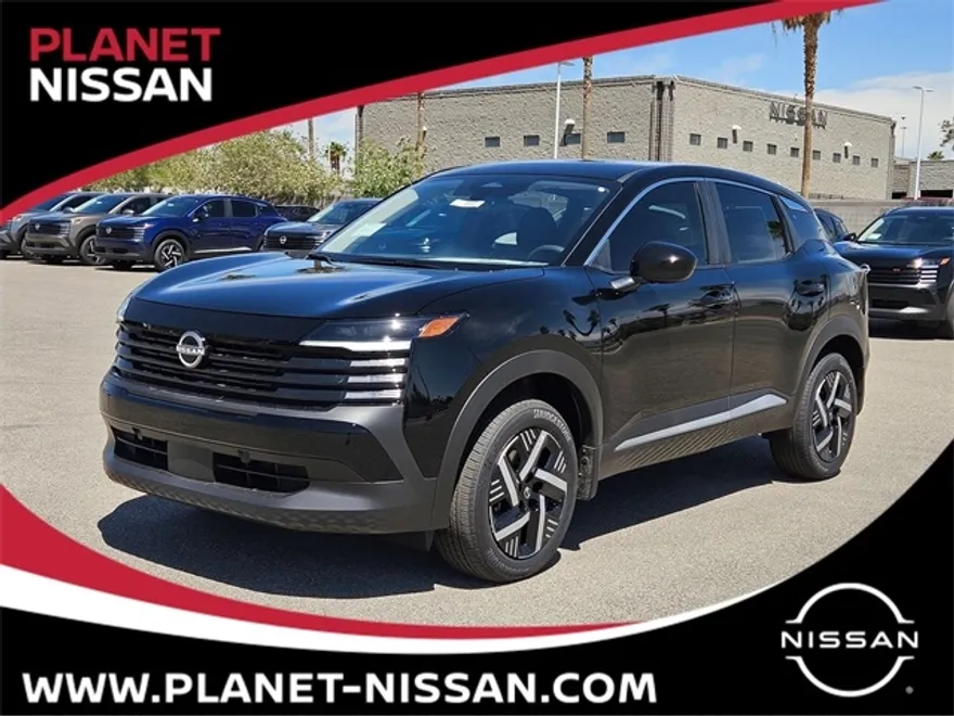 2025 Nissan Kicks SV photo 1