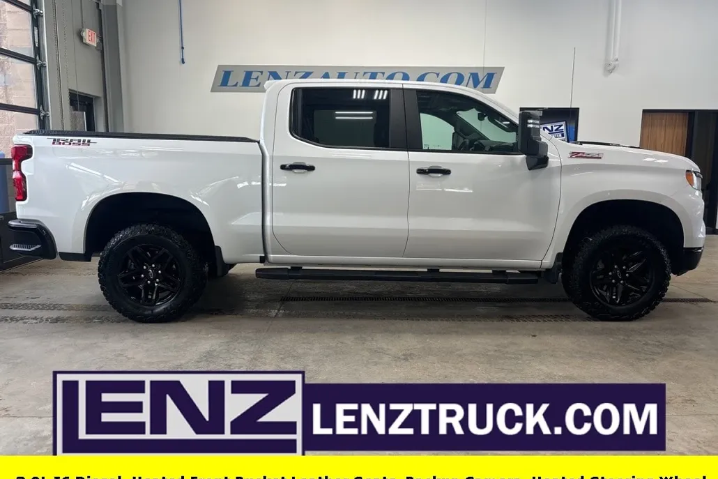 2024 Chevrolet Silverado 1500 LT Trail Boss photo 1