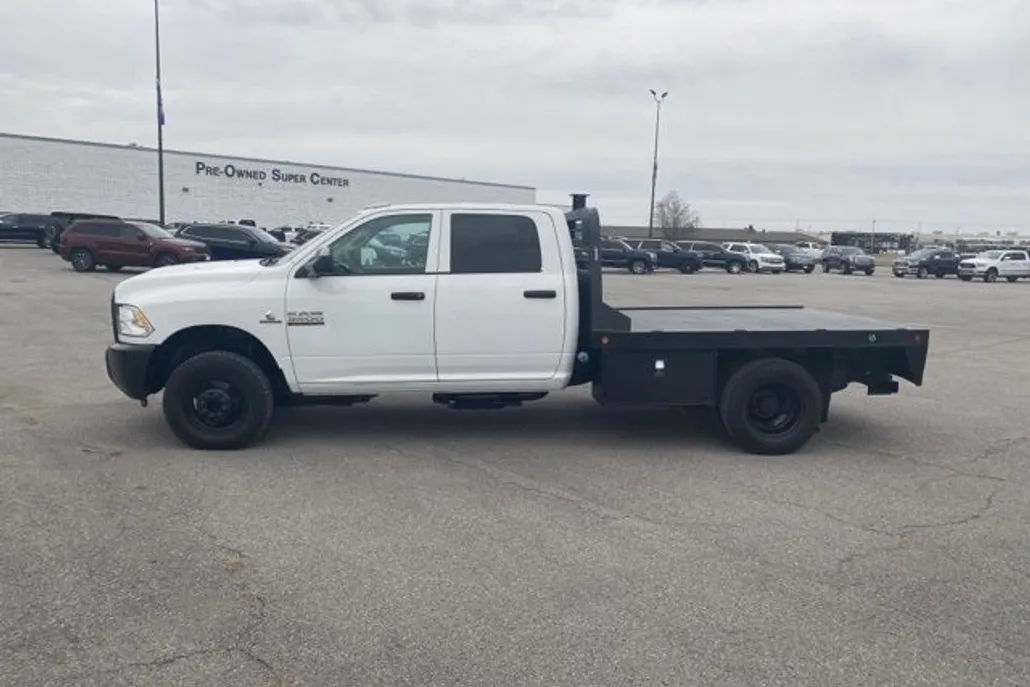 2015 Ram 3500 Tradesman SLT Laramie photo 1