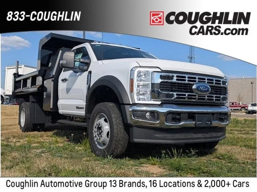 2025 Ford F-600 photo 1