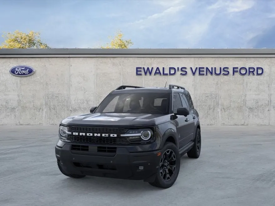 2025 Ford Bronco Sport Outer Banks photo 1