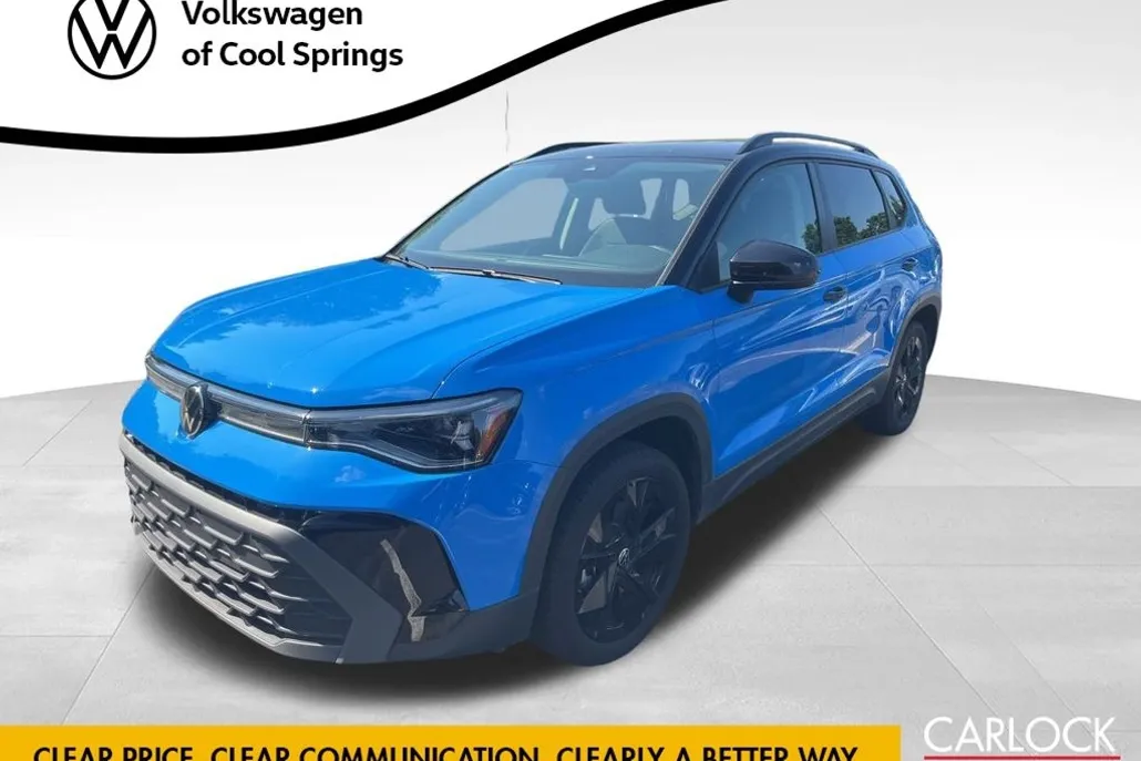 2025 Volkswagen Taos SE photo 1