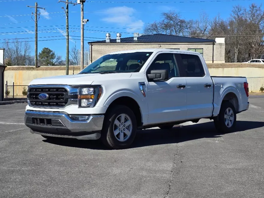 2023 Ford F-150 XLT photo 1