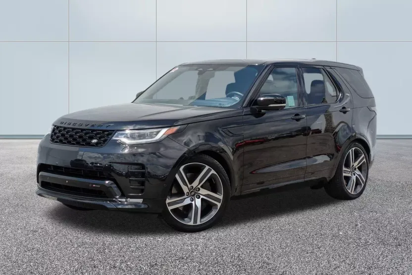 2023 Land Rover Discovery HSE R-Dynamic photo 1