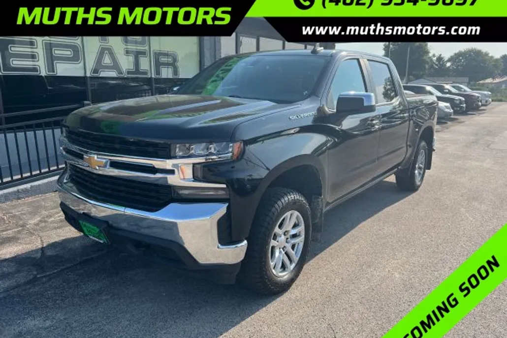 2022 Chevrolet Silverado 1500 LT photo 1