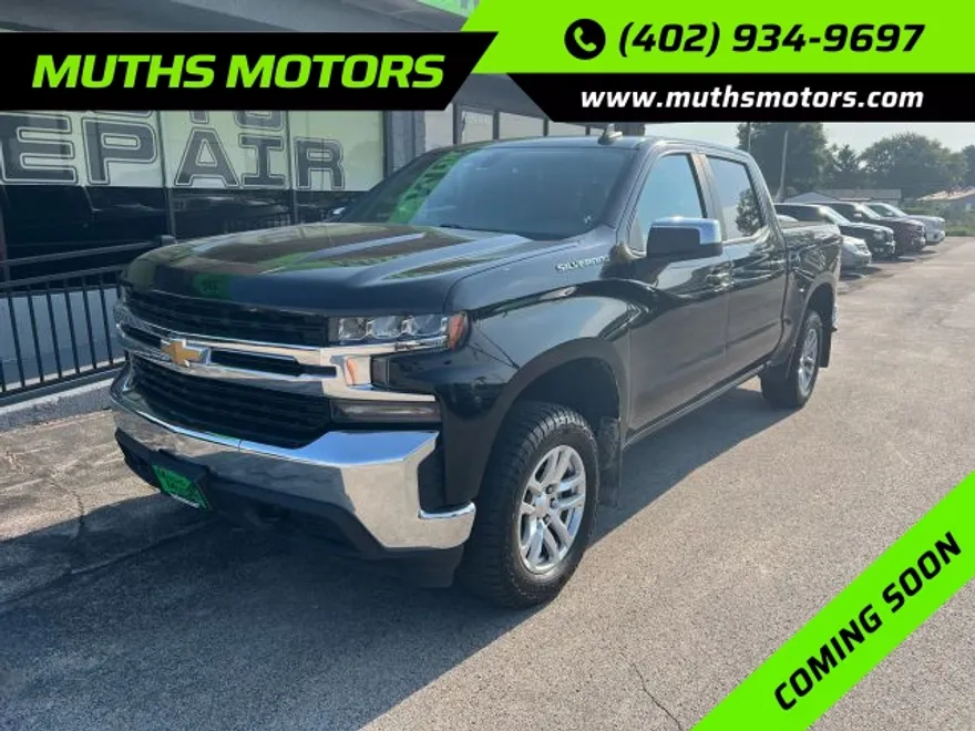 2022 Chevrolet Silverado 1500 LT photo 1