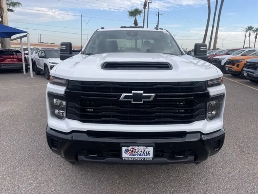 2026 Chevrolet Silverado 2500HD Custom photo 1