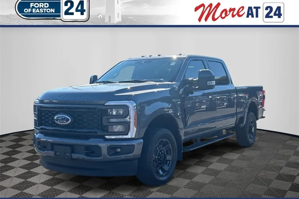 2023 Ford F-250 Lariat photo 1