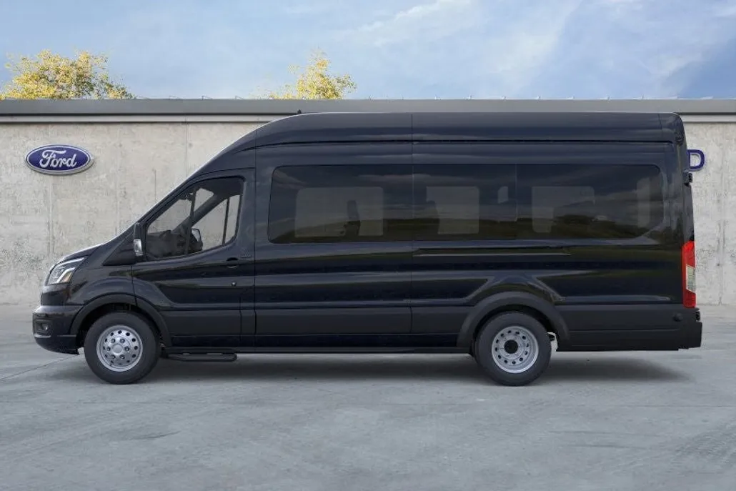 2025 Ford Transit photo 1