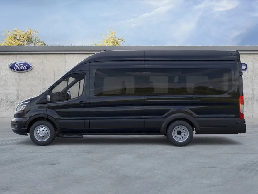 2025 Ford Transit photo 1
