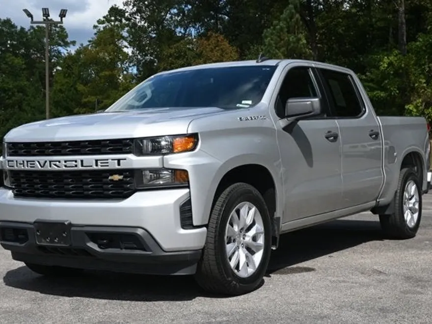 2022 Chevrolet Silverado 1500 Custom photo 1