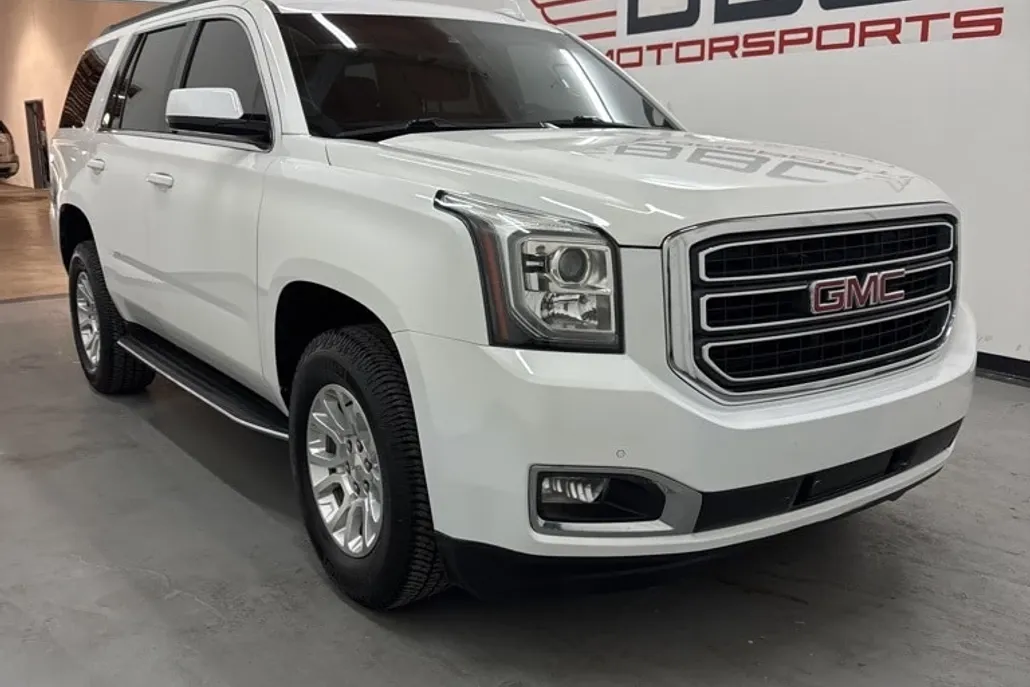 2020 Gmc Yukon SLT photo 1