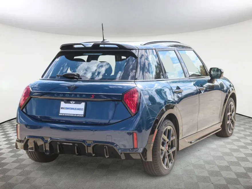2026 Mini Cooper 4 Door Hardtop photo 1