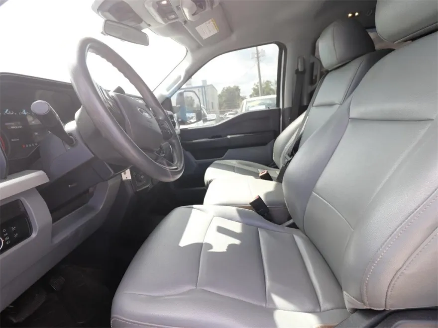 2024 Ford F-550 XL photo 1