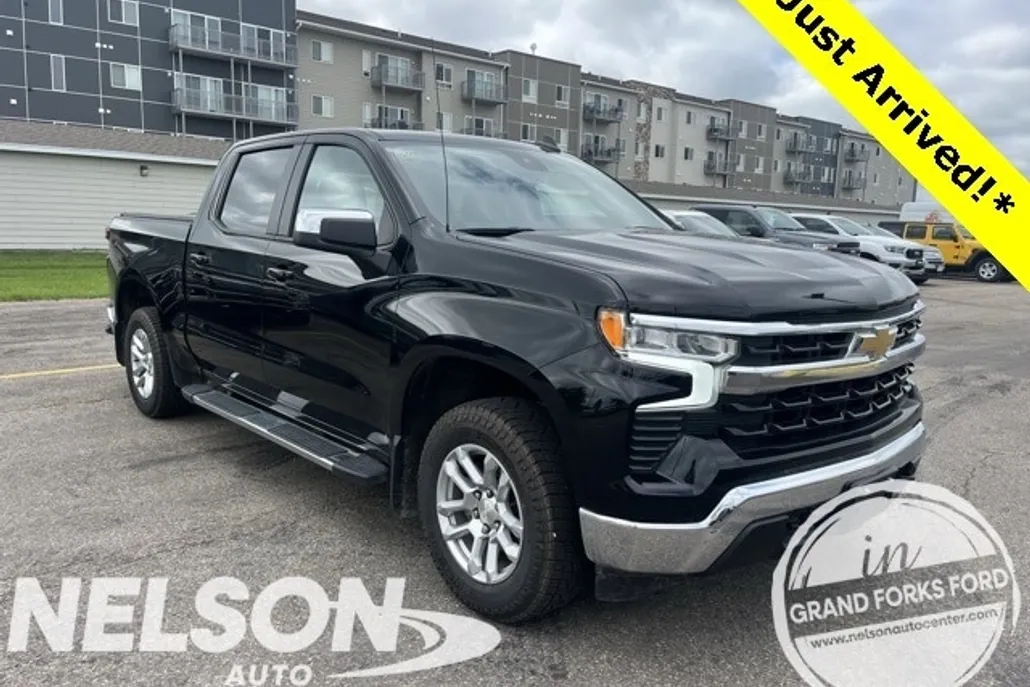 2023 Chevrolet Silverado 1500 LT photo 1