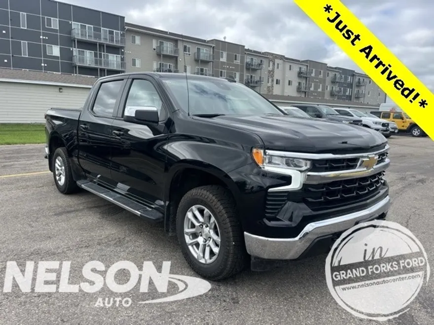 2023 Chevrolet Silverado 1500 LT photo 1
