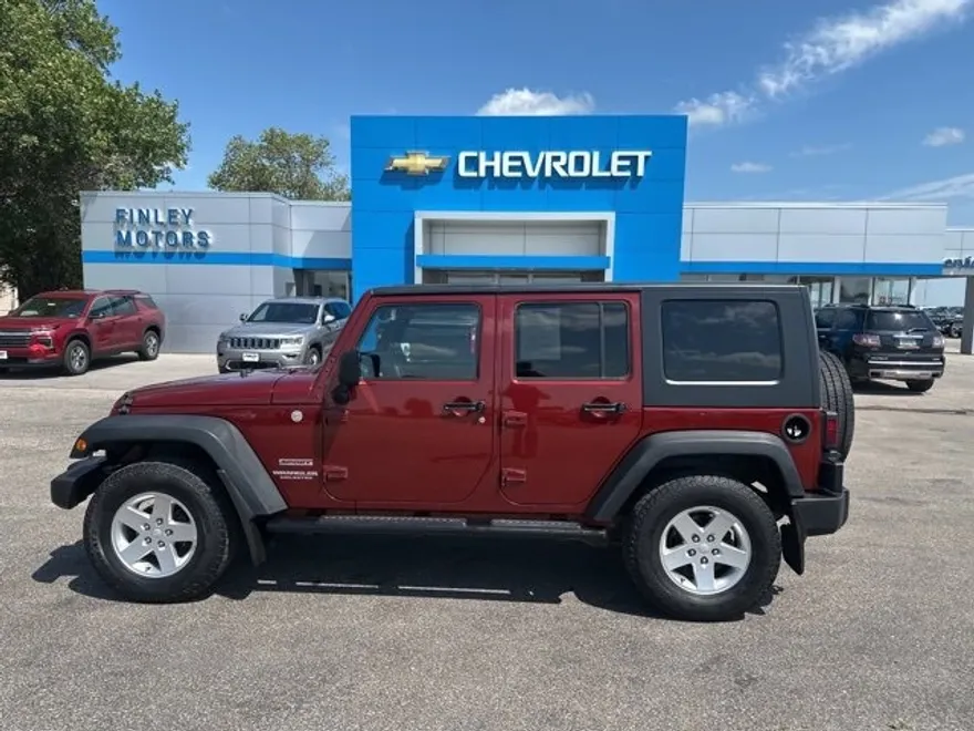 2010 Jeep Wrangler Unlimited Sport photo 1