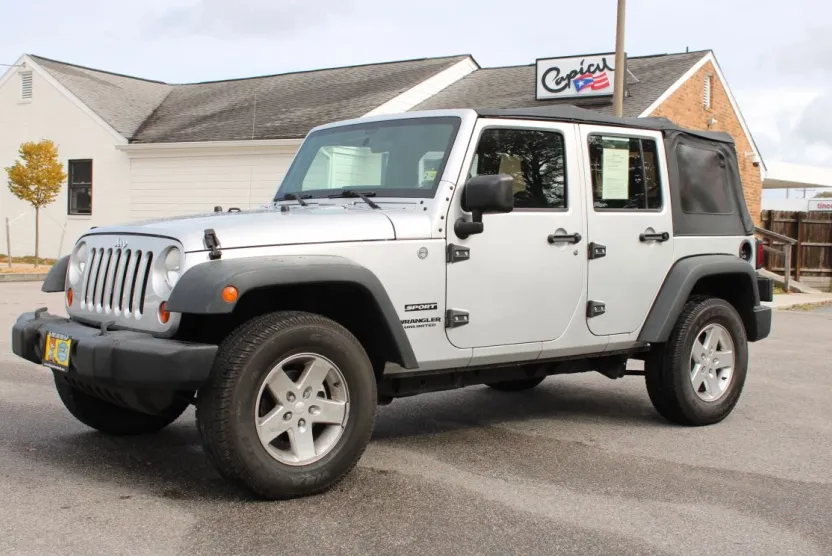 2011 Jeep Wrangler Unlimited Sport photo 1