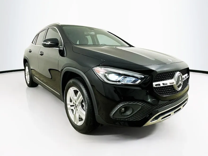 2021 Mercedes Benz GLA 250 photo 1