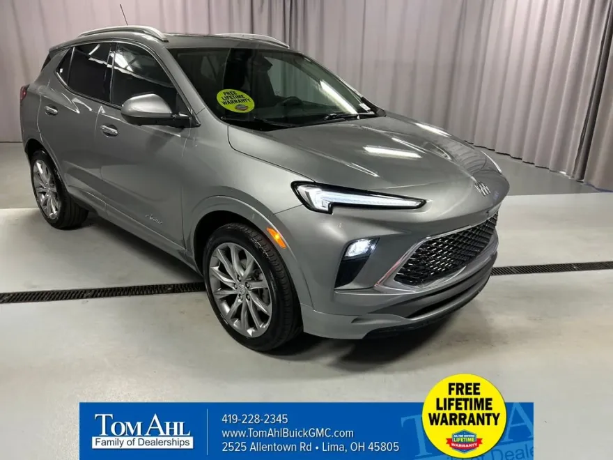 2024 Buick Encore GX Avenir photo 1
