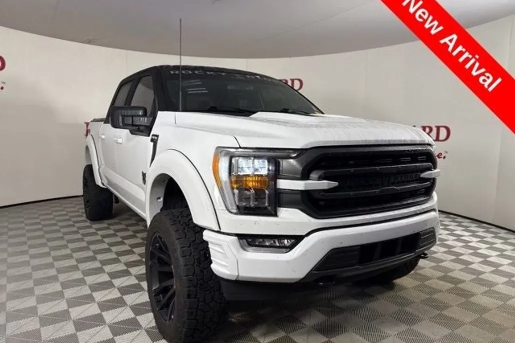 2023 Ford F-150 XLT photo 1