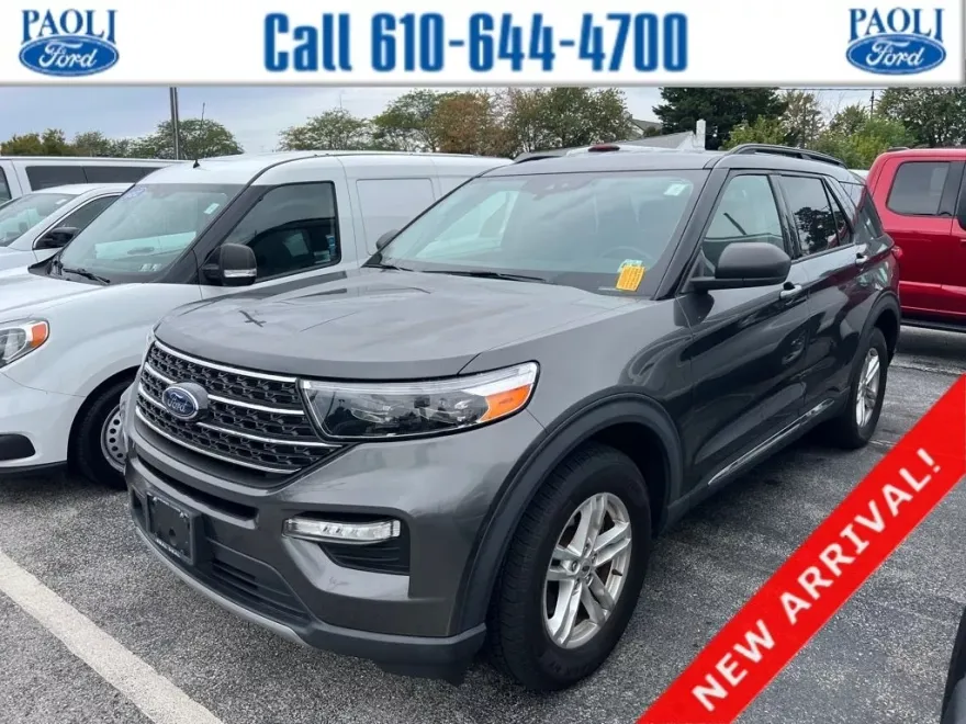 2020 Ford Explorer XLT photo 1