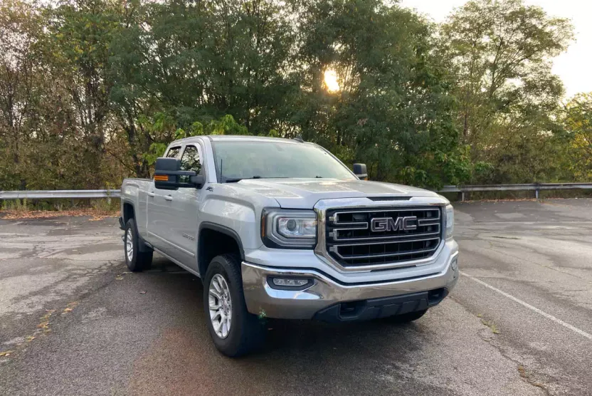 2016 Gmc Sierra 1500 SLE photo 1