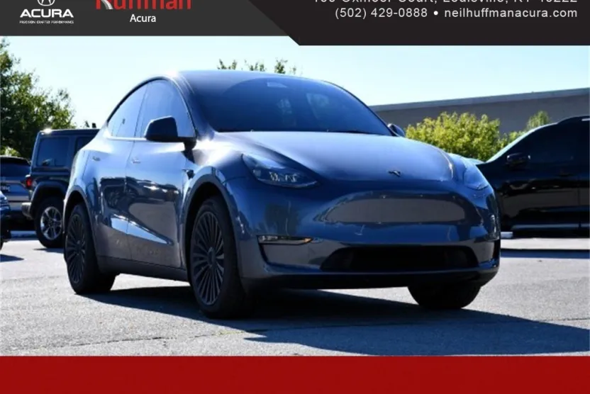 2023 Tesla Model Y Long Range photo 1