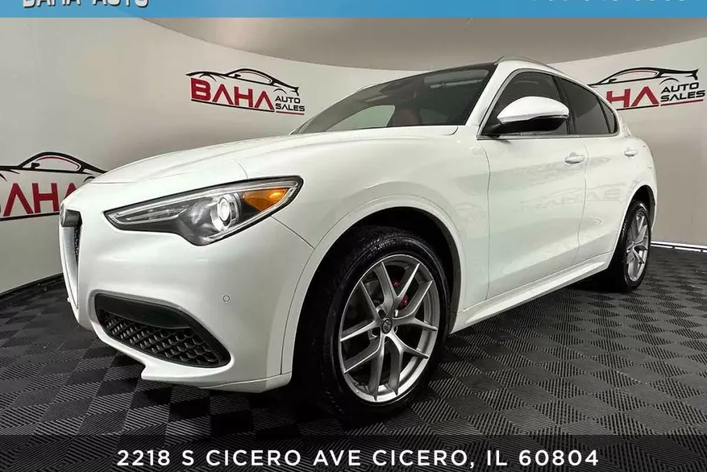 2021 Alfa Romeo Stelvio photo 1