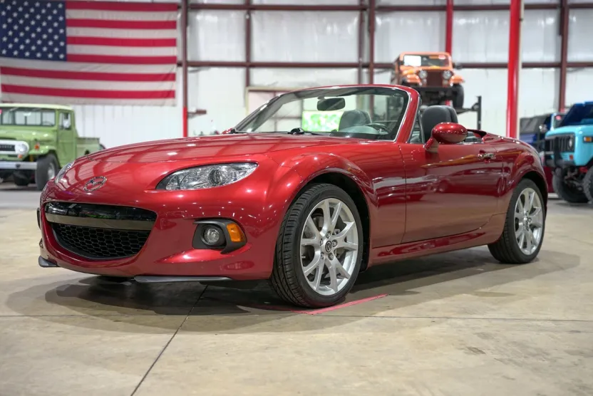 2013 Mazda MX-5 Miata Miata Grand Touring photo 1