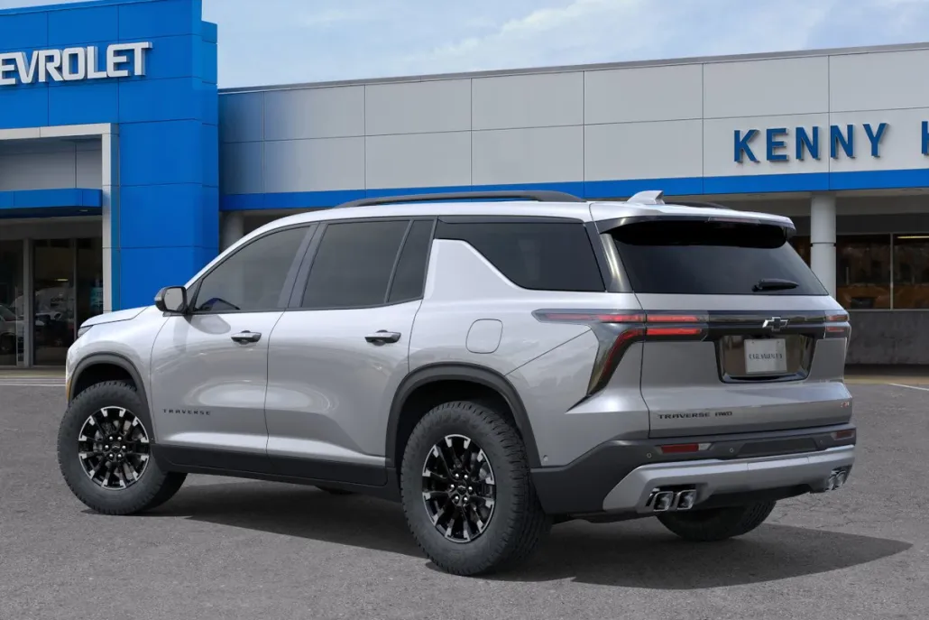 2026 Chevrolet Traverse Z71 photo 1