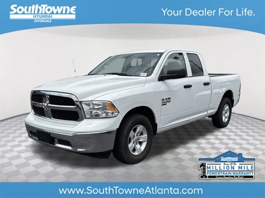 2024 Ram 1500 Classic SLT photo 1