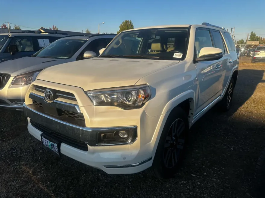 2023 Toyota 4Runner Limited photo 1