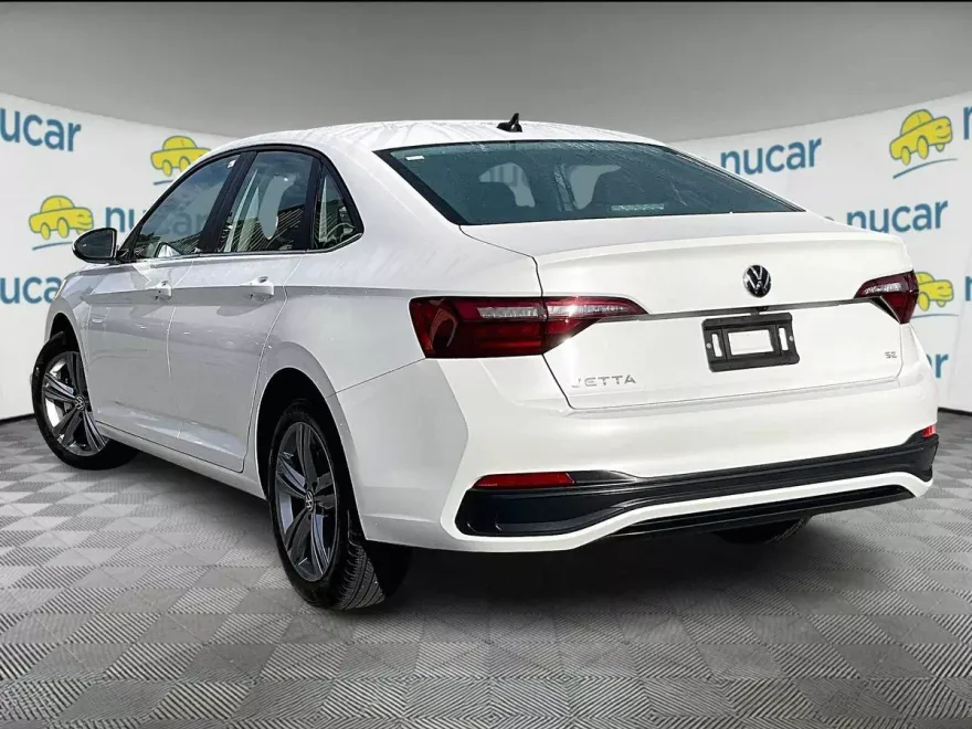 2024 Volkswagen Jetta SE photo 1