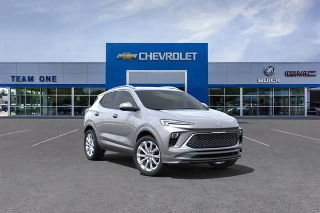 2025 Buick Encore GX Avenir photo 1