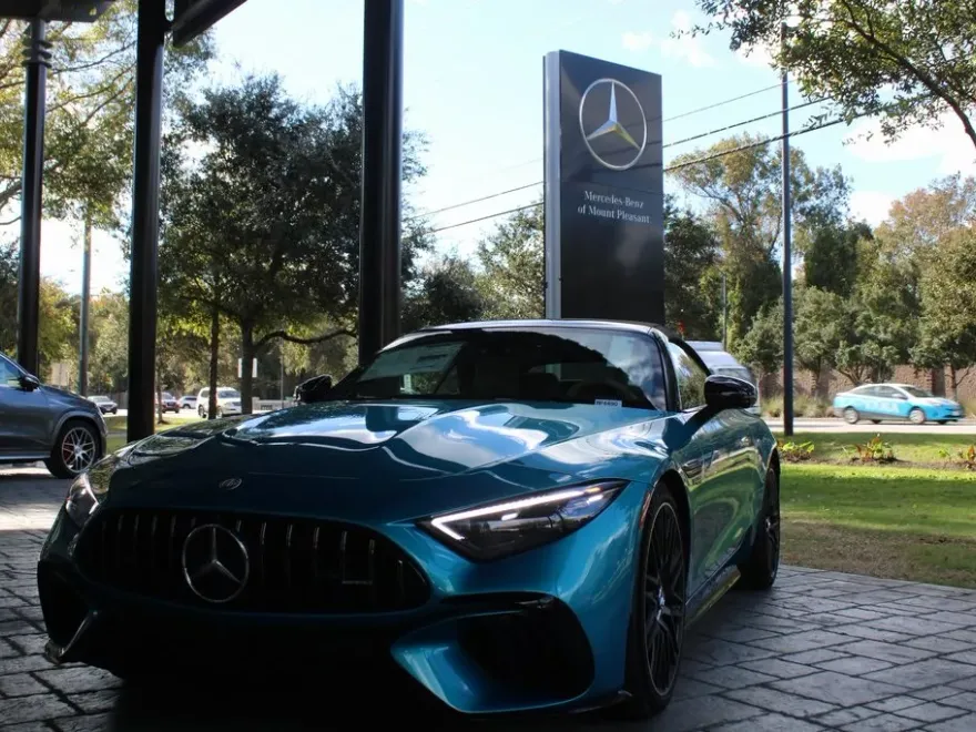 2024 Mercedes Benz SL AMG 63 photo 1
