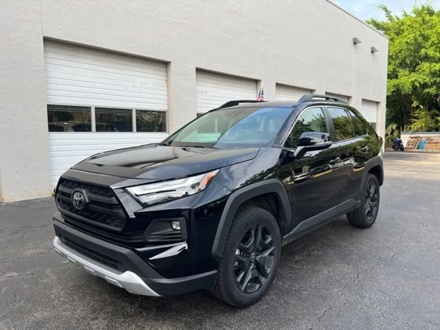 2023 Toyota RAV4 Adventure photo 1