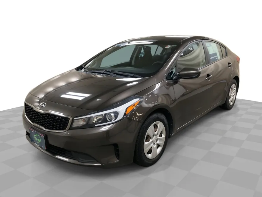 2017 Kia Forte LX Base photo 1