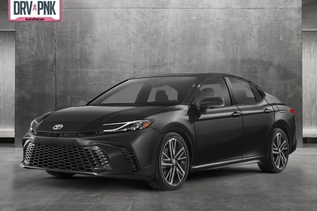 2025 Toyota Camry XSE photo 1