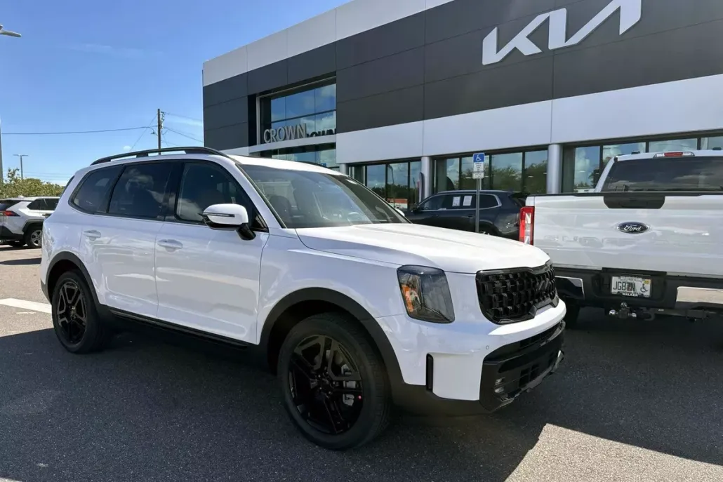 2025 Kia Telluride X-Line photo 1