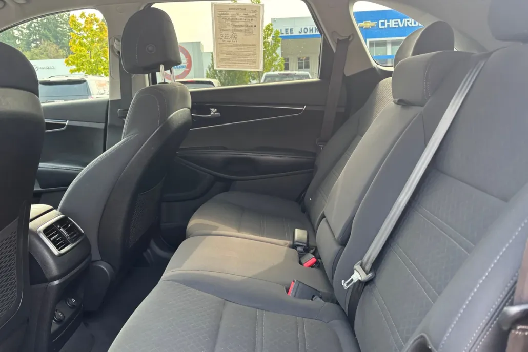 2017 Kia Sorento LX photo 1